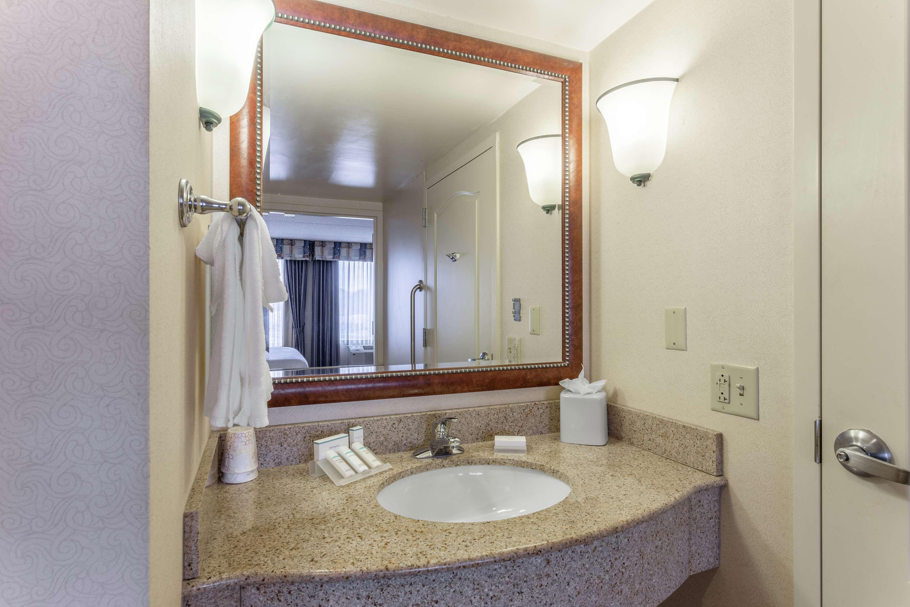 Hilton Garden Inn Richmond South/Southpark Colonial Heights Esterno foto