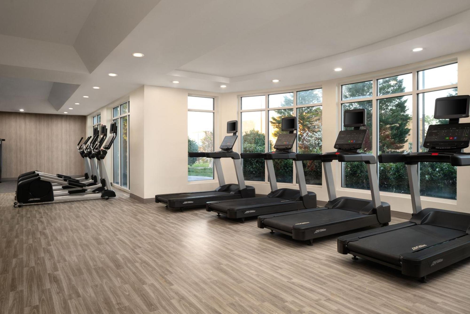 Hilton Garden Inn Richmond South/Southpark Colonial Heights Esterno foto
